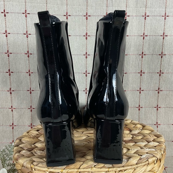 Good American Black Patent Leather Ankle Boots GA165P-X Glossy Square Toe 7.5 - Picture 4 of 7